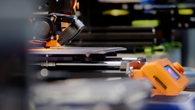 工业互联网赋能设备管理：推动企业资产管理数字化转型