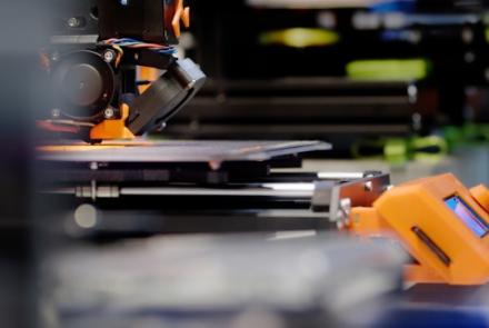 工业互联网赋能设备管理：推动企业资产管理数字化转型